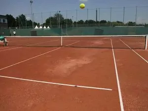Study Academy Vienna tennis court