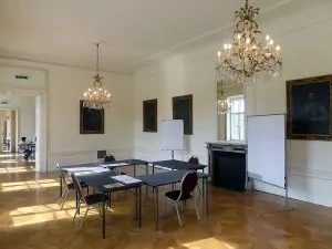 Study Academy Vienna study places